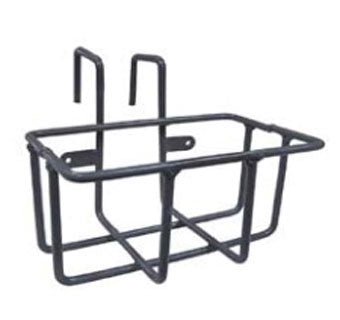 Rugged Ranch Wire Salt Block Holder
