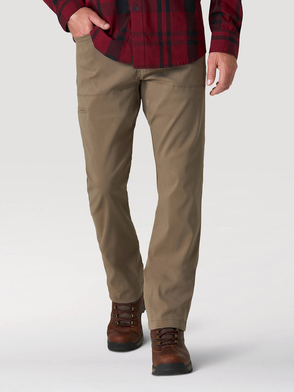 Wrangler Men's ATG Cliffside Utility Pants in Bungee Cord, front view