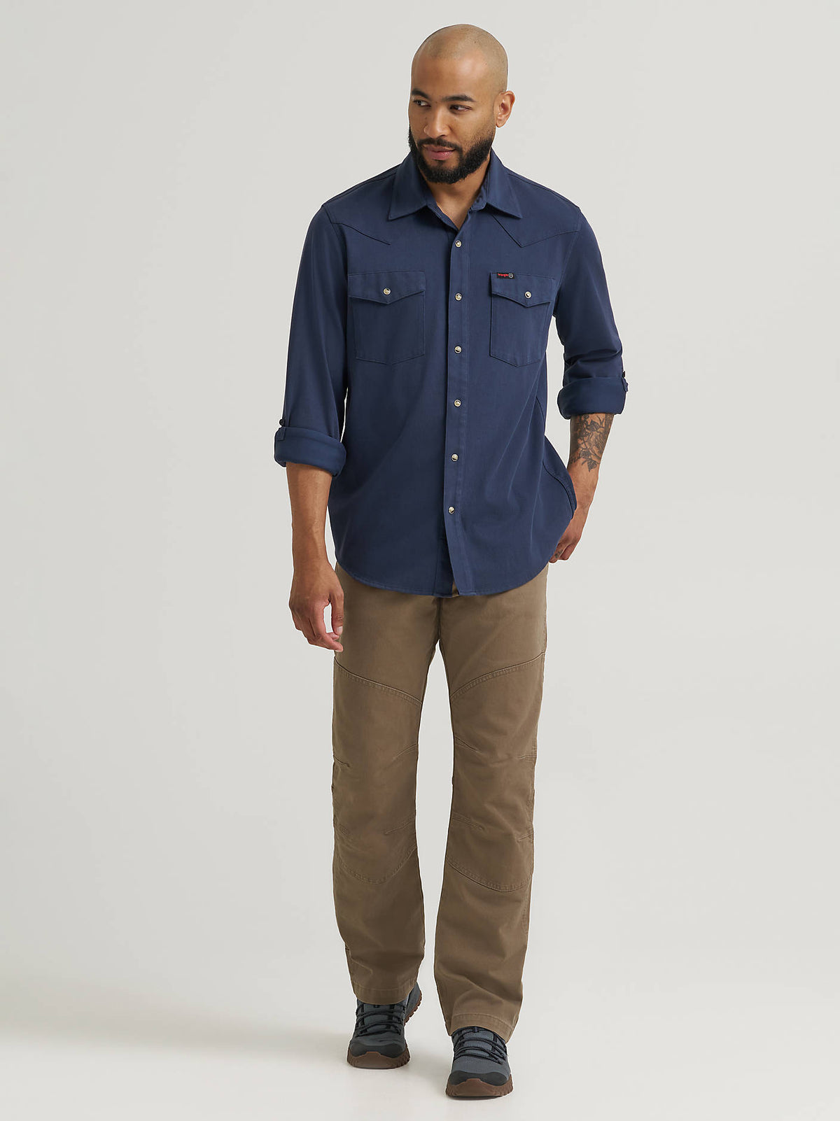 Wrangler Men's ATG Jackson Utility Pants in Morel, front view