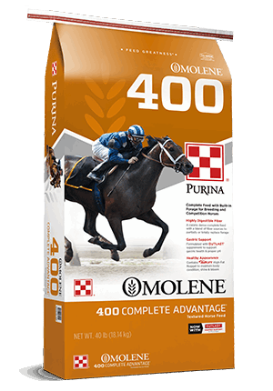 A 40-pound bag of Purina Omolene 400 Complete Advantage textured horse feed.